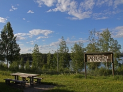 En av de vackraste rastplatserna i Sverige vid sjön Barken i Dalarna.