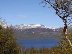 På väg mot Abisko längs Torne träsk.